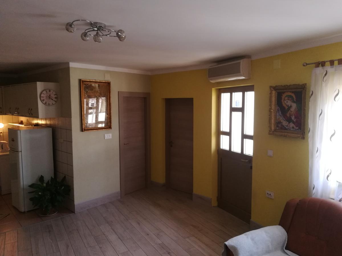 Apartment Ines Новий Винодольський Екстер'єр фото